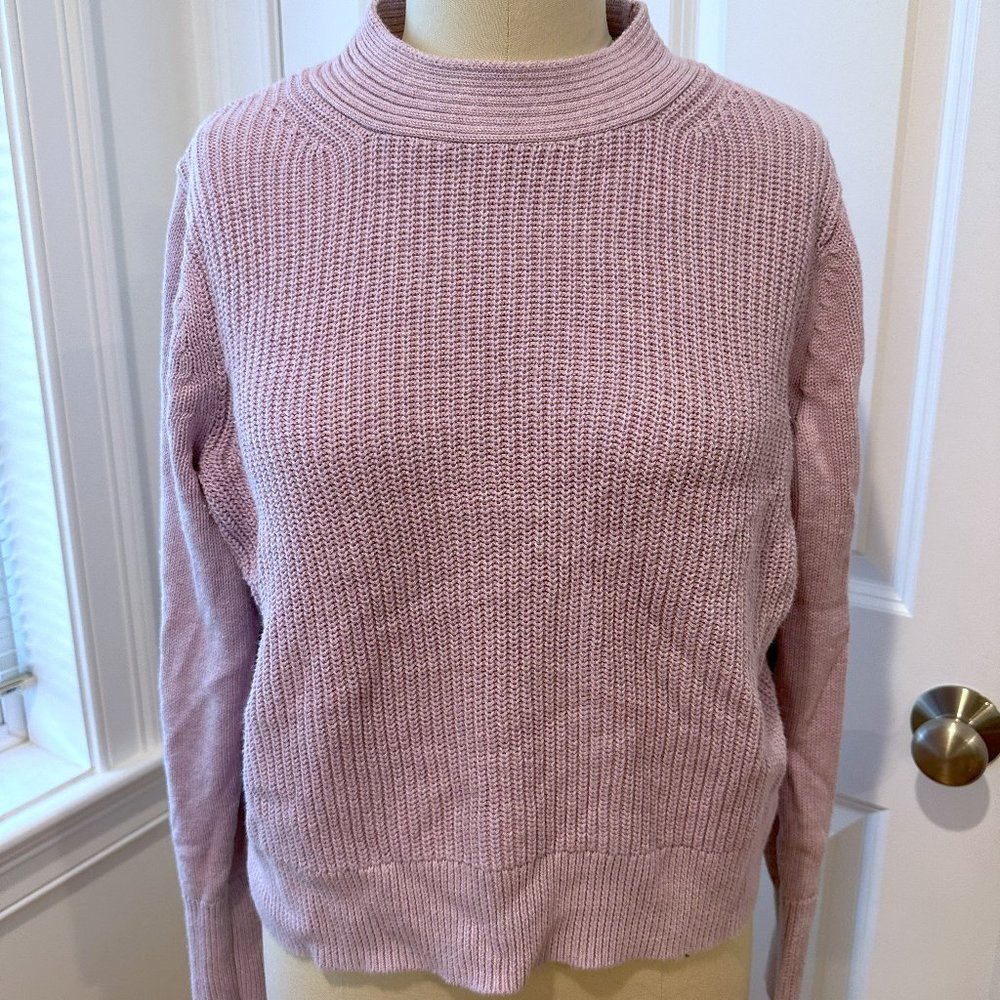 Banana Republic Lilac Mock-Neck Cropped Sweater (size M)
